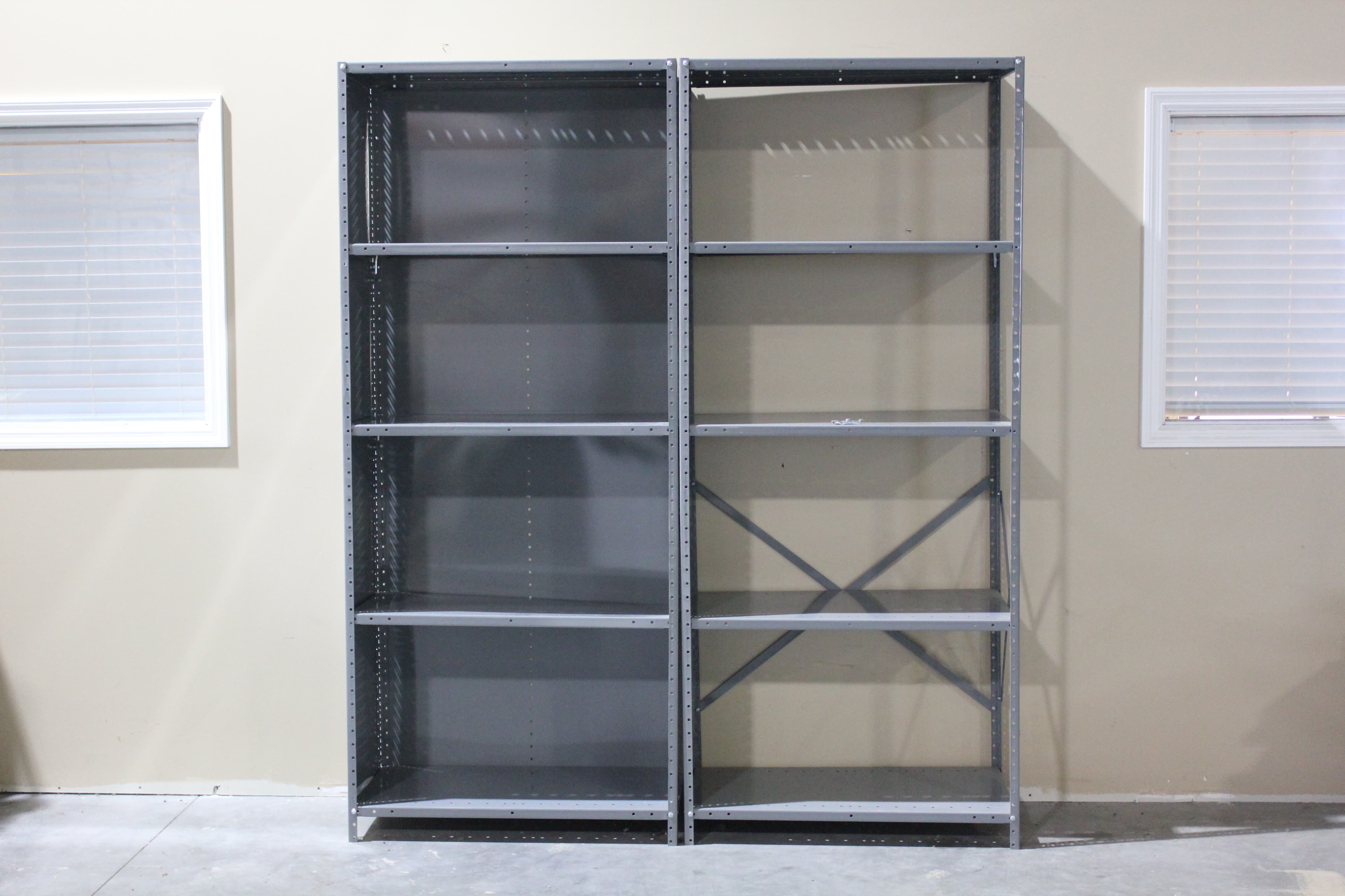 Closed Steel Shelving Warehouse Rack And Shelf closed-steel-shelving-warehouse-rack-and-shelf
