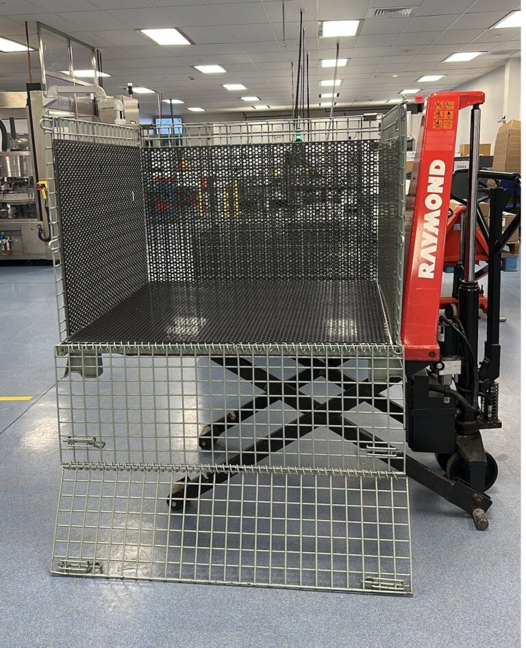 Wire container with full drop gate plastic mesh insert Wire container with full drop gate plastic mesh insert