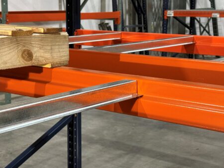 Top Hat Style Pallet Supports Close Up 2 Top Hat Style Pallet Supports Close Up 2
