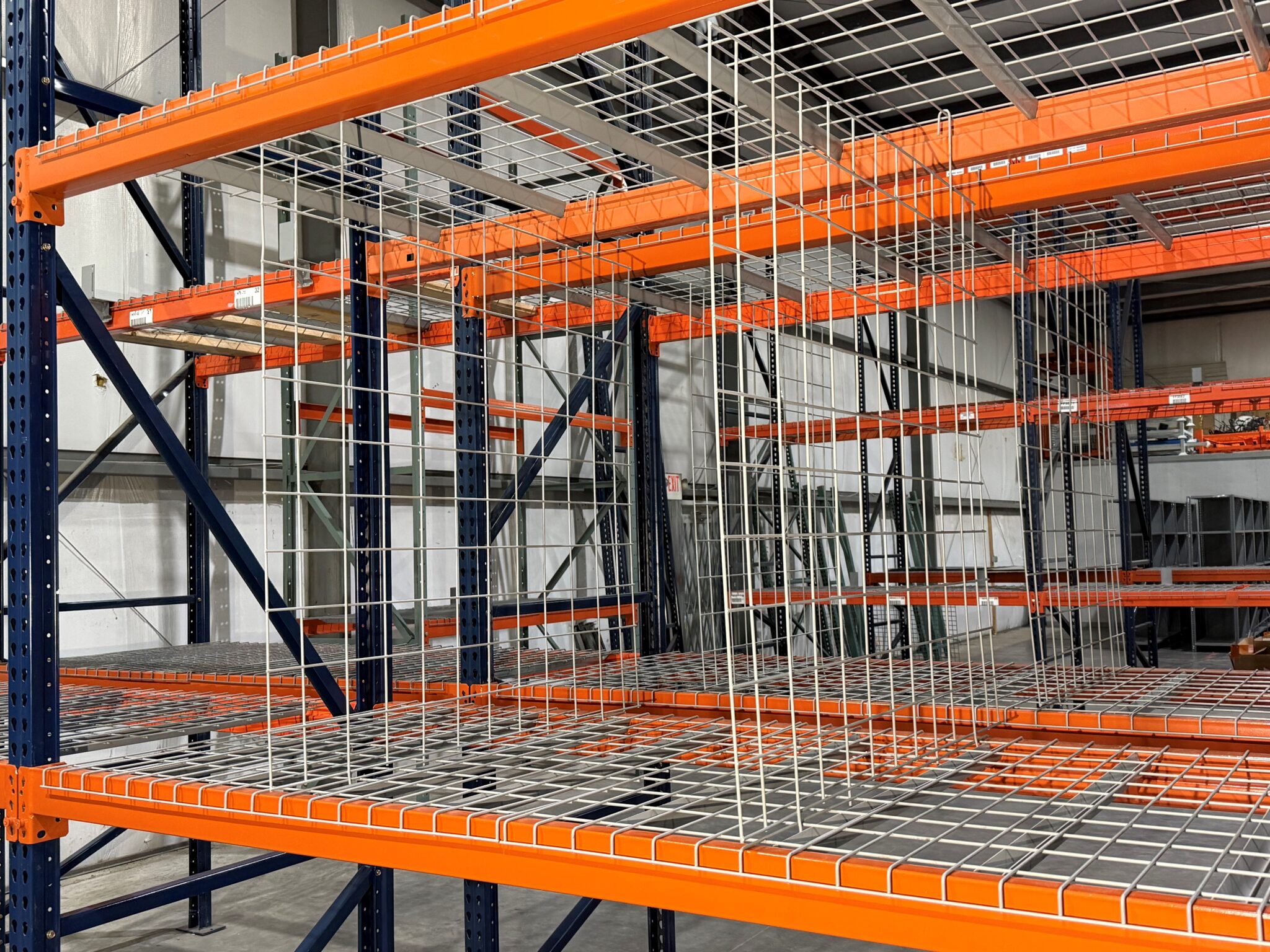 Hanging Wire Pallet Rack Dividers | Warehouse Rack and Shelf