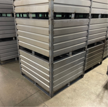 Corrugated Steel Containers with 4 Way Flat Steel Runners