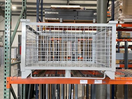 Rigid Wire Basket with Runners in Pallet Racking Rigid Wire Basket with Runners in Pallet Racking