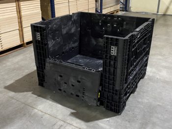 Collapsible Bulk Box with Drop Gate