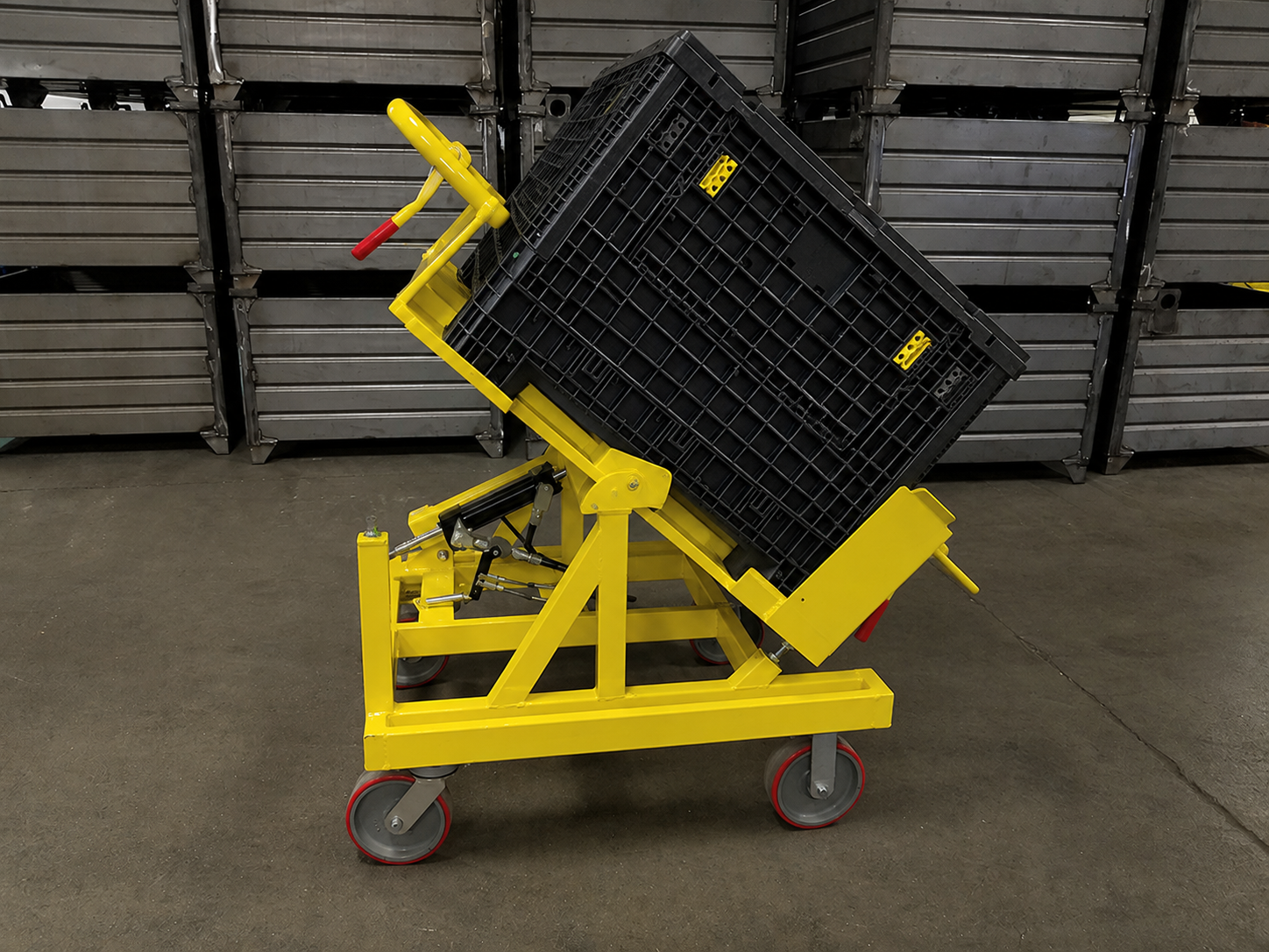 Tilt Carts Industrial Tilting Tow Carts Tilt Carts Industrial Tilting Tow Carts