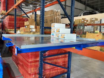 Roll Out Shelf For Pallet Racking Open