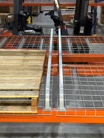 Double Deep Pallet Rack Lane Dividers 3