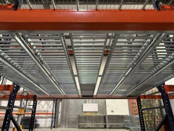 Carton Flow Bed Underside