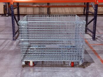 Wire Container with Casters Front View