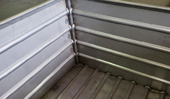Corrugated Steel Containers with gap reducers and custom bottom
