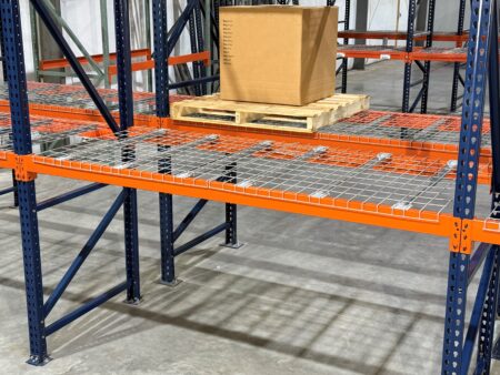 Flared Wire Decking Double Deep Pallet Rack Flared Wire Decking Double Deep Pallet Rack