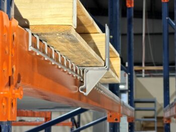 Longitudinal Pallet Rack Flue Space Protectors