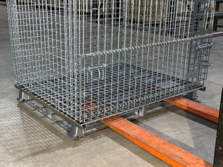 Wire Mesh Container Steel Angle Runners Forklift Forks Wire Mesh Container Steel Angle Runners Forklift Forks