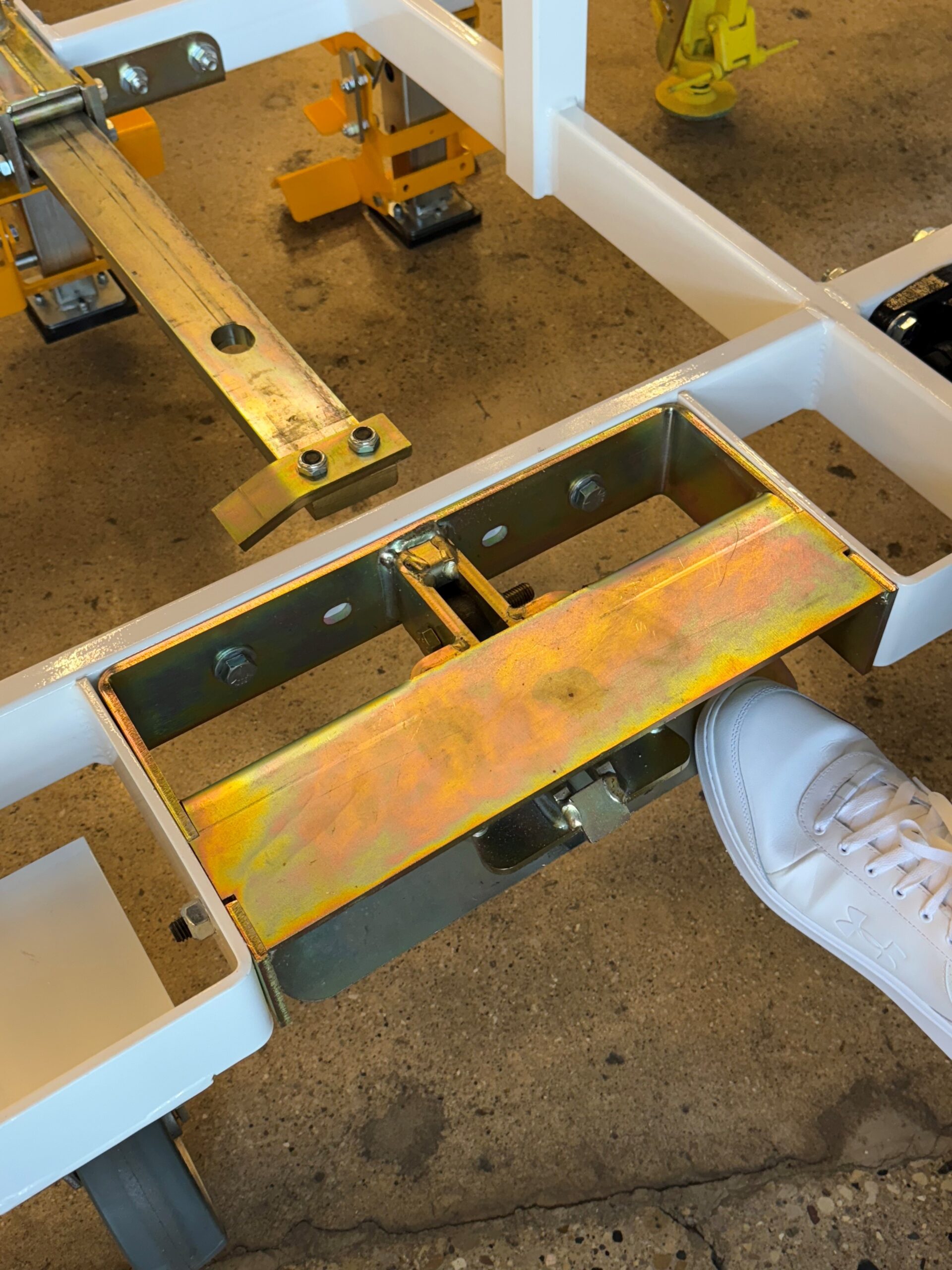 Topper A12441-002 Heavy Duty Coupler Box Topper A12441-002 Heavy Duty Coupler Box