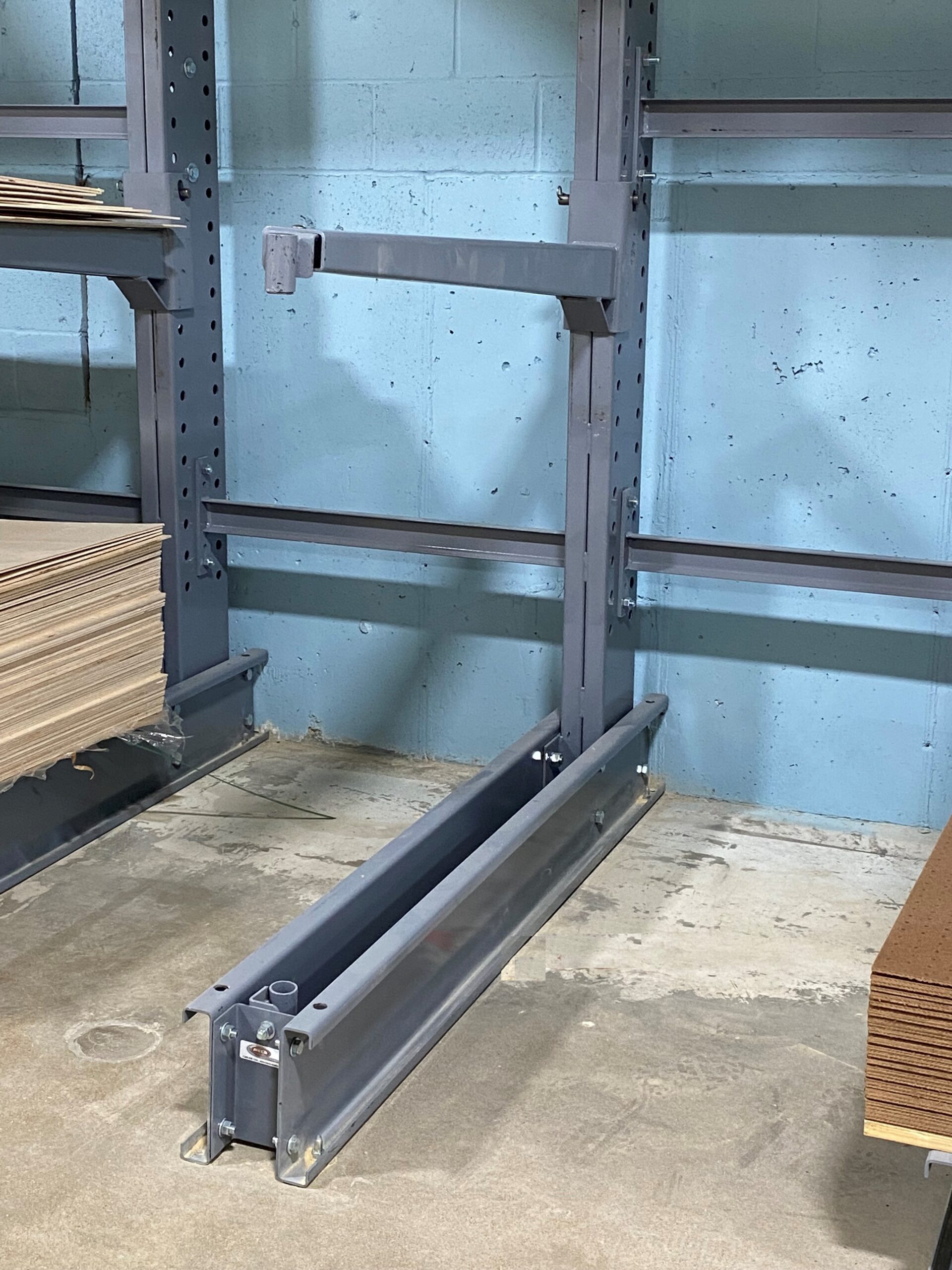 Cantilever Rack Arm and Stackable Base Cantilever Rack Arm and Stackable Base