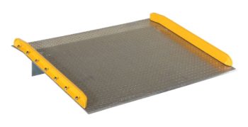 aluminum-dock-board-with-curbs