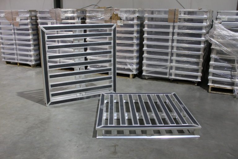 HeavyDuty Aluminum Pallets for Sale
