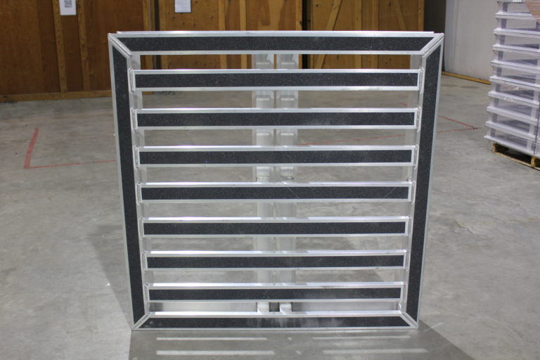 HeavyDuty Aluminum Pallets for Sale