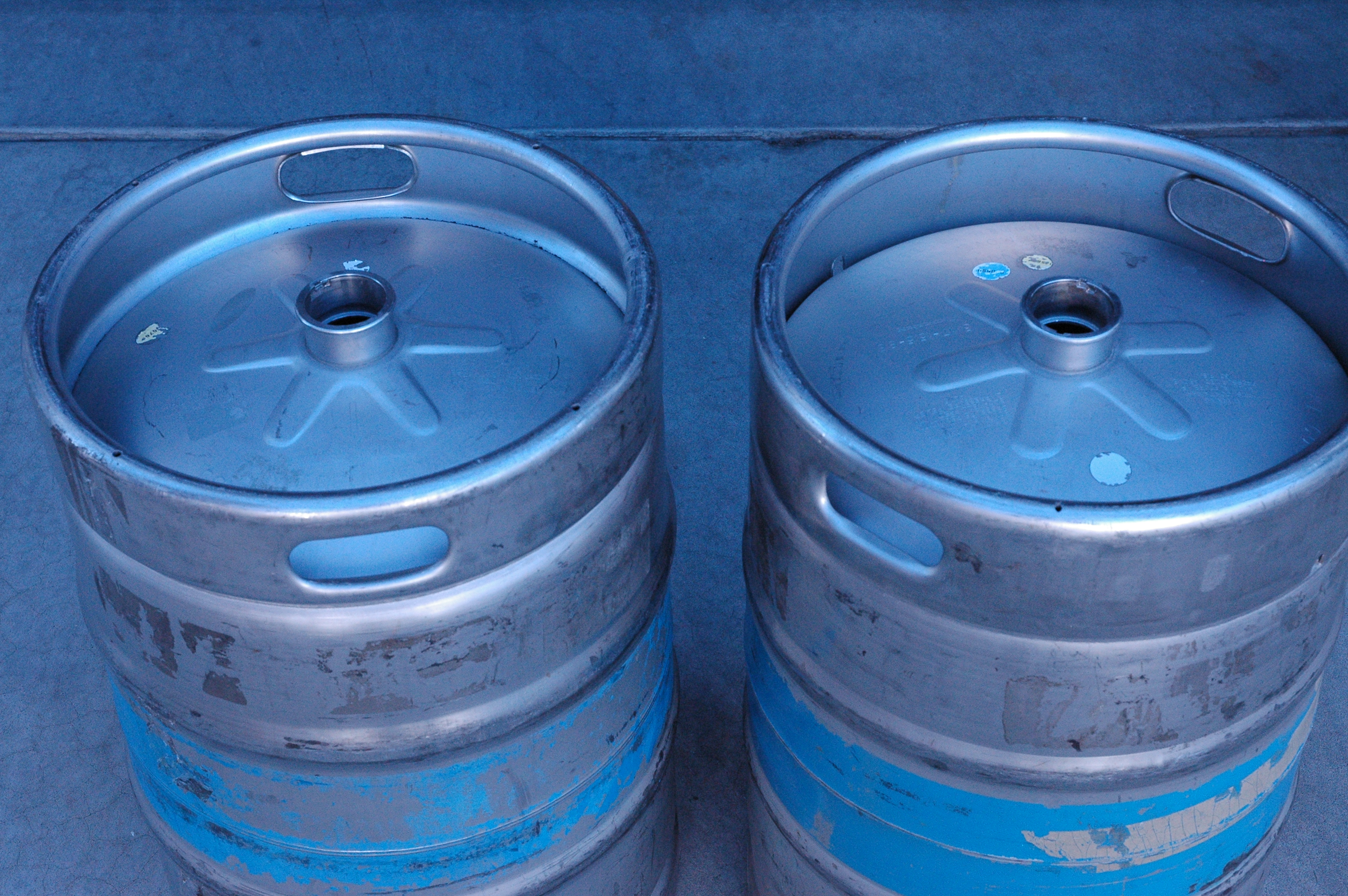 Keg Flow Rack Beer Keg Storage Rack Warehouse Rack and Shelf