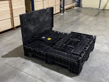 Collapsible Bulk Box 1 Side Wall Lifted