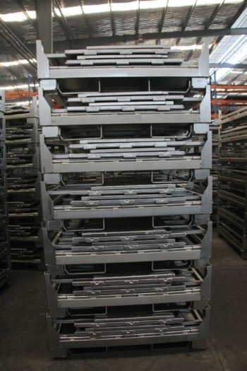 Collapsible IBCs Stacked
