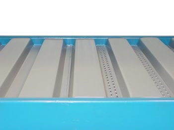 Corrugated- Decking-for-pallet-rack