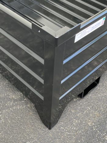 Corrugated Steel Bins with Fork Guides Steel Angle Corner
