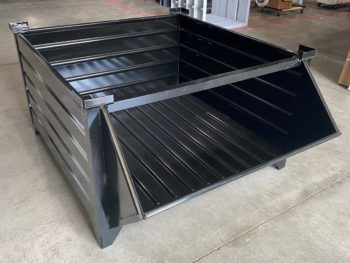 Corrugated Steel Container Hopper Front Corner Feature