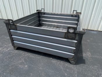 Corrugated Steel Containers with Lifting Lugs Feature Picture 2