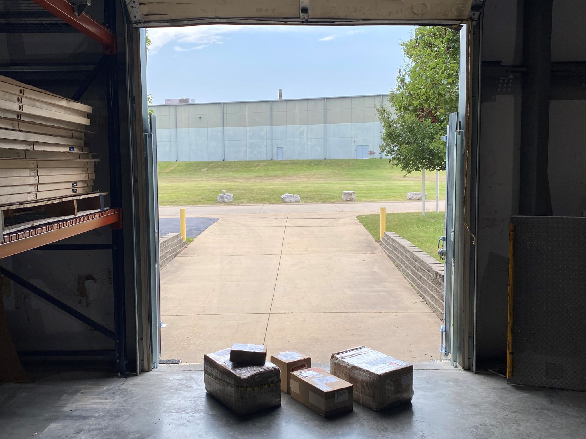 Security Scissor Gates for Warehouse Loading Dock Doors