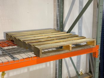 Flared Wire Decking for Structural Pallet Racks 3