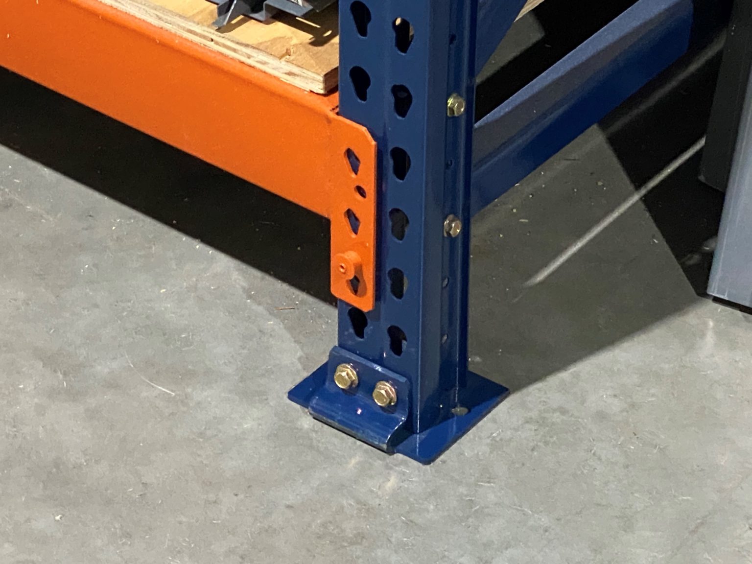 Mecalux Pallet Racking - Bolted Upright Shelving