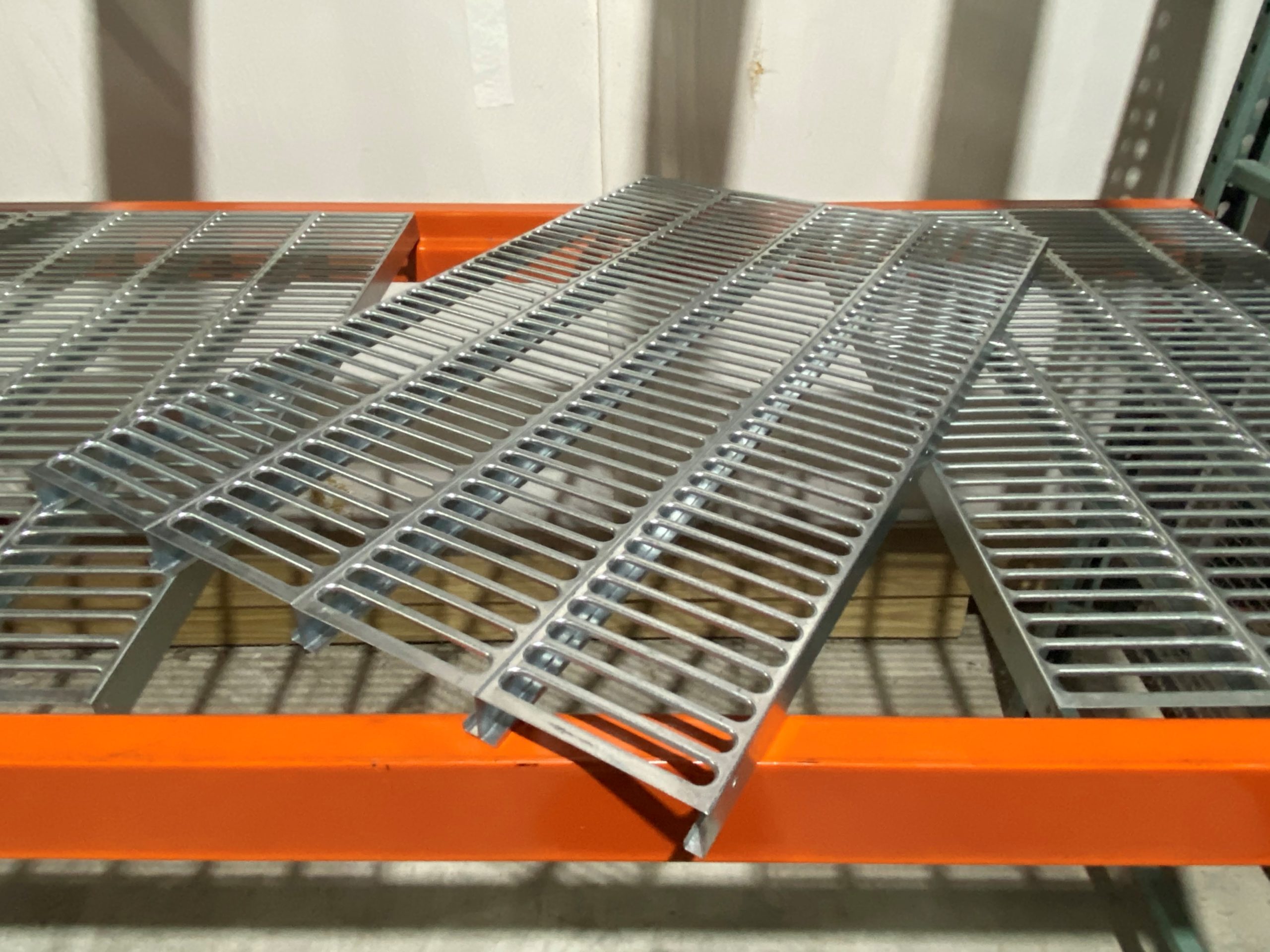 Galvanized Flat Wire Decking for Storage Racks