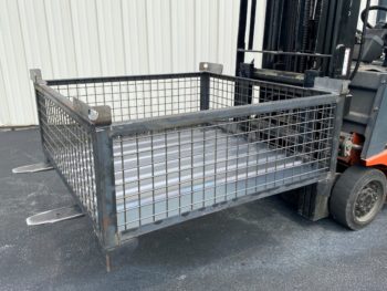 Rigid Wire Container Lifting Lugs on Forklift