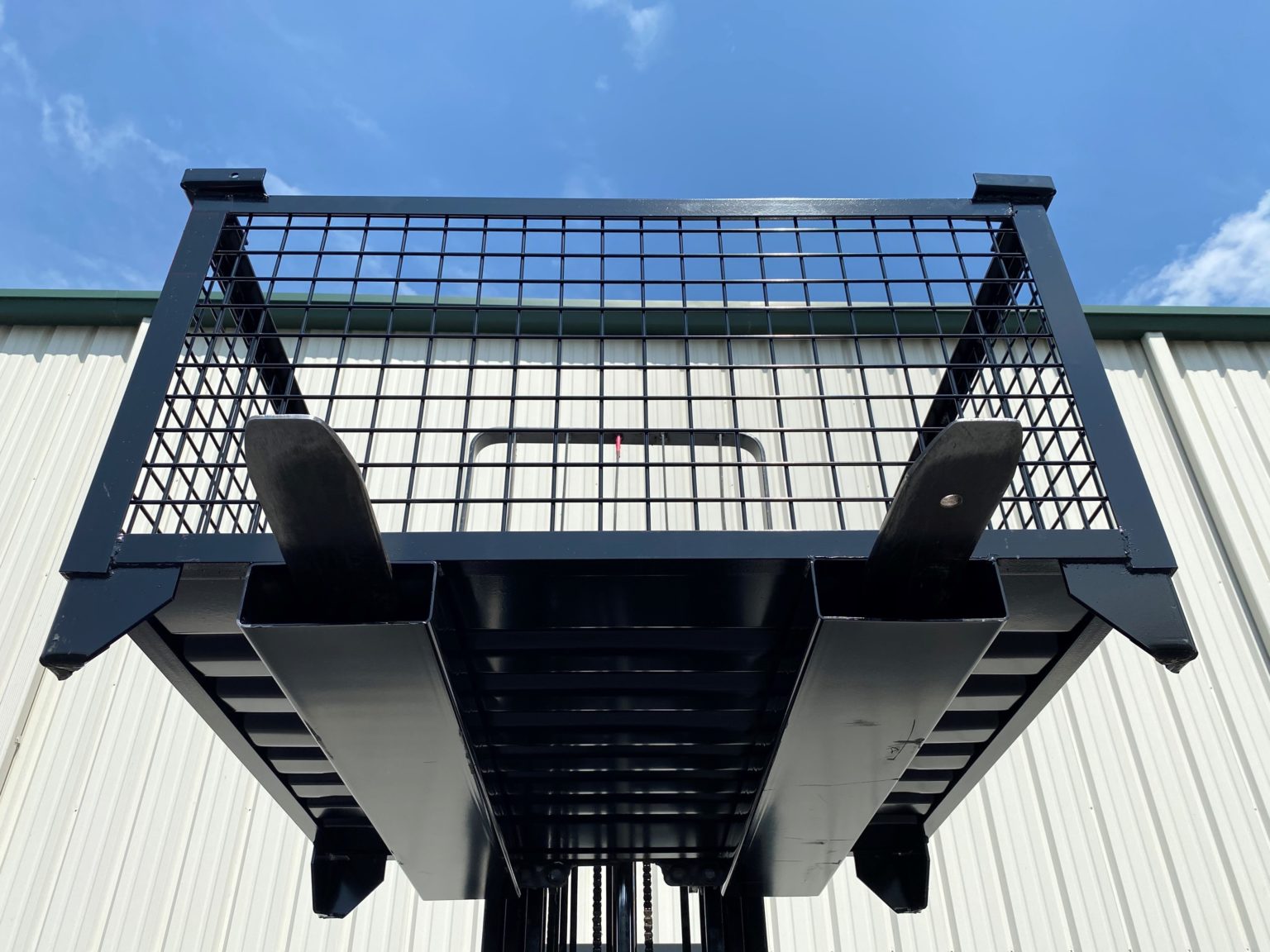 Wire Basket with Forklift Tubes / Pockets