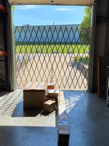 Single Dock Gate Secures Deliveries