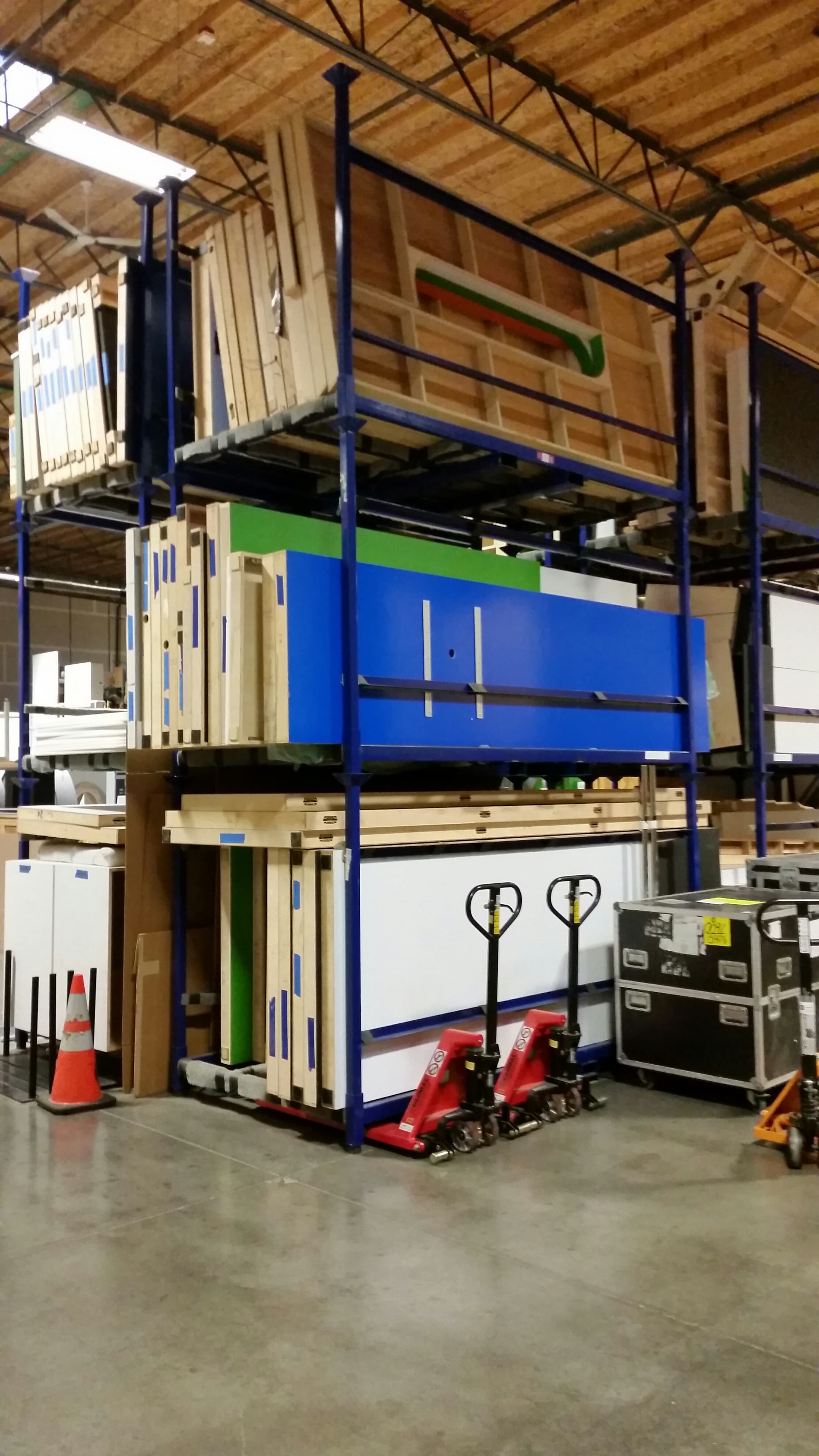 Versatile Stack Racks Have Many Advantages Over Static Rack Warehouse