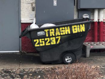 Trash Bin Tilt Truck