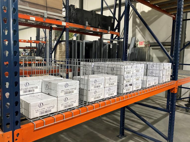 ClipOn Pallet Rack Wire Decking Shelf Dividers