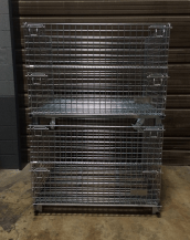 Wire-containers-with-casters-stacked