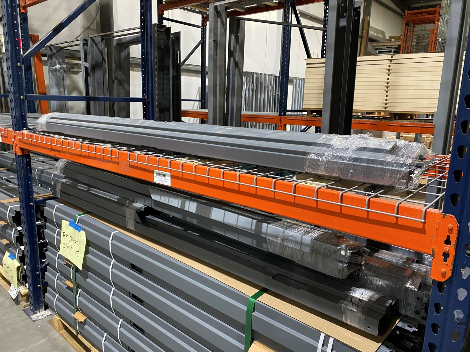 Advantages of Pallet Rack Wire Decking | Warehouse Rack and Shelf